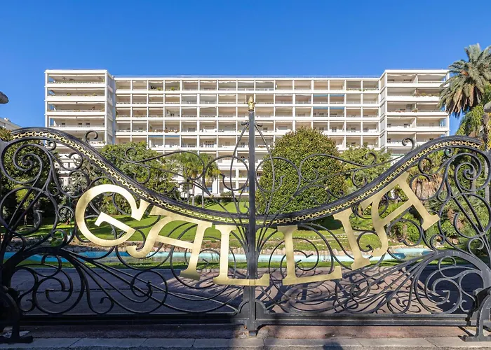 Ref 1975 - Center - Croisette * Cannes