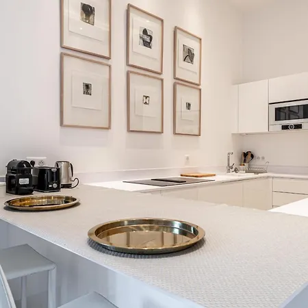 Ref 1975 - Center - Croisette